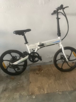 Bicicleta Eléctrica SmartGyro Crosscity Blanca