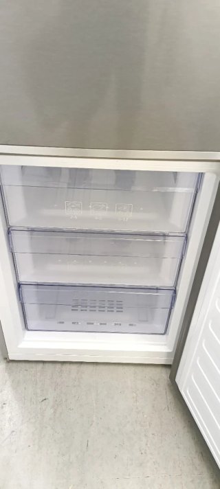 NEVERA COMBI BEKO NO FROST ENERGÍA A+