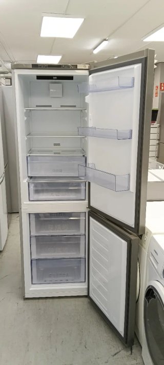 NEVERA COMBI BEKO NO FROST ENERGÍA A+