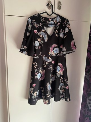 Vestido estampado floral negro mujer