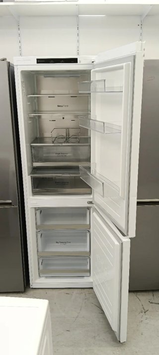 NEVERA COMBI L.G NO FROST ENERGÍA A+