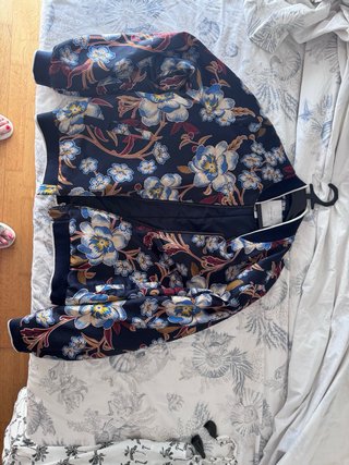 Chaqueta Bomber Estampada Floral