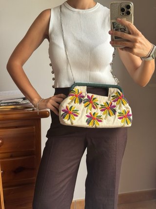 Bolso Zara Pouch Flores Bordadas