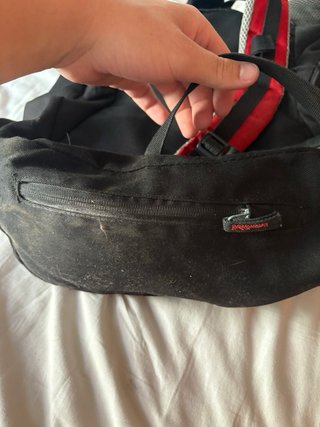 Mochila 30L Negra y Roja