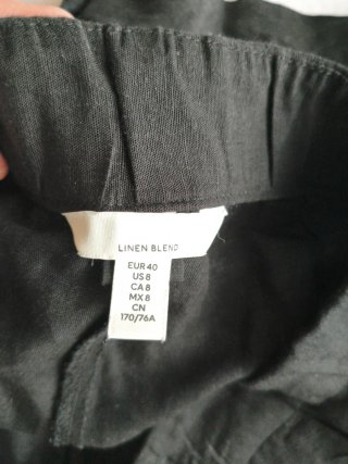 Pantalón corto lino negro