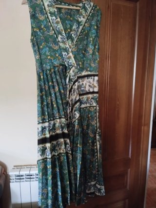 Vestido plisado estampado floral