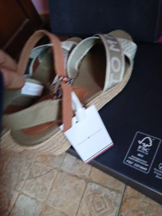 Cuñas Tommy Hilfiger Talla 40