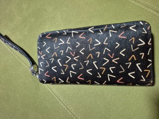 Cartera de mano con estampado