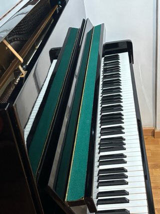 Piano de pared 88 teclas