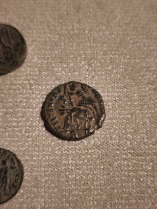 Lotto di antiche monete romane
