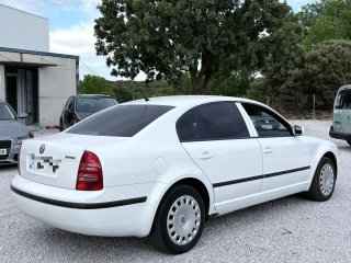 Skoda Superb 2005