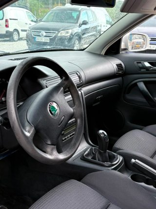 Skoda Superb 2005