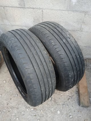 Neumáticos de coche