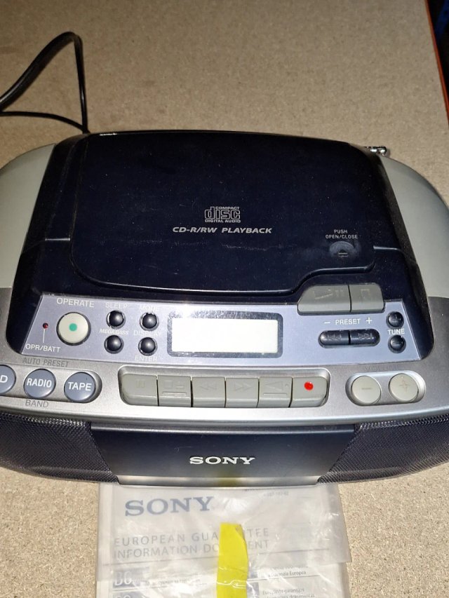 Radio CD Cassette Sony