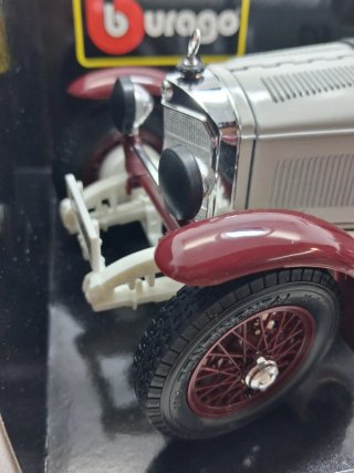 Mercedes Benz SSKL Caracciola 1931 Bburago 1:18.