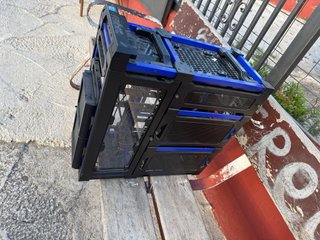 Caja PC Gaming Negra y Azul