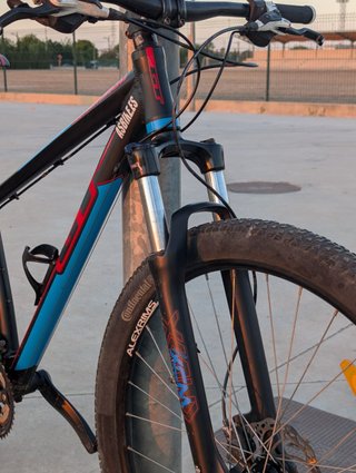 Bicicleta GT Karakoram Comp 29