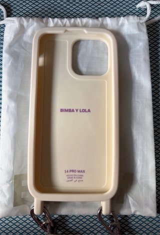 Funda iPhone 14 Pro Max Bimba y Lola