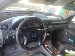 Mercedes-Benz Clase C 2001