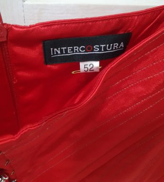 Blusa Corsé Rojo con Botones Brillantes