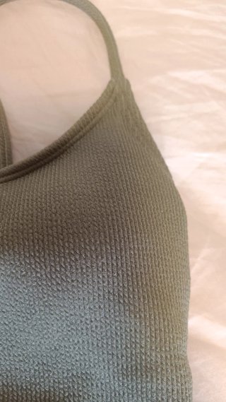 Bañador color verde de mujer. Sin estrenar