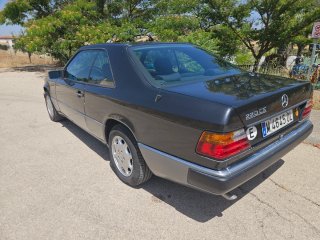 Mercedes-Benz Clase E 1992