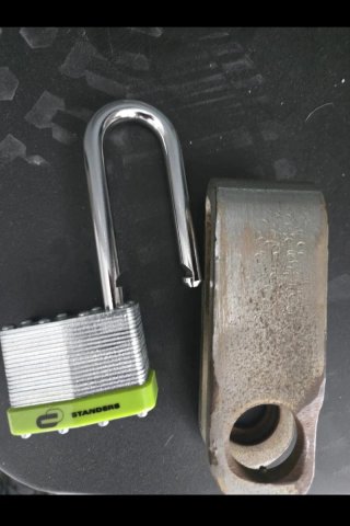 Reja de seguridad extensible metálica