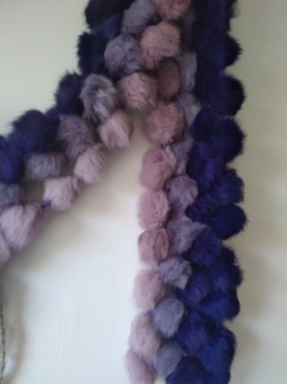 Boa vintage mujer pompón rosa y morado