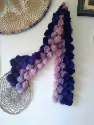 Boa vintage mujer pompón rosa y morado