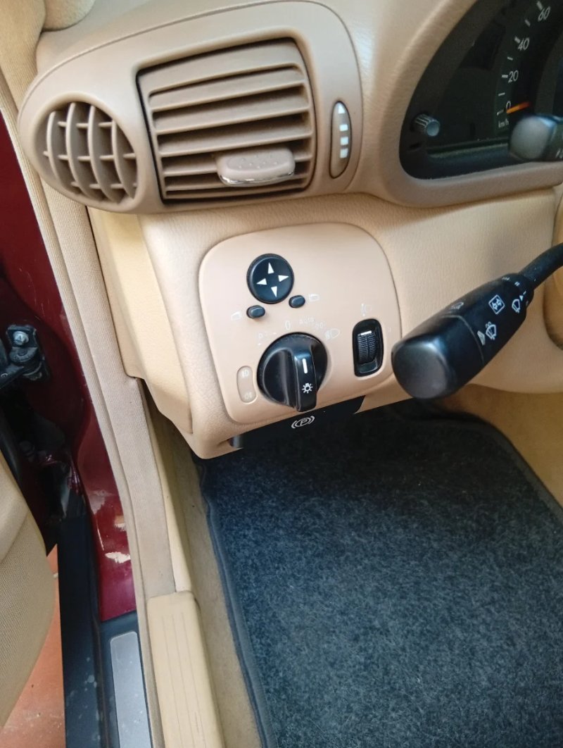 Mercedes-Benz Clase C 2002 - foto 1