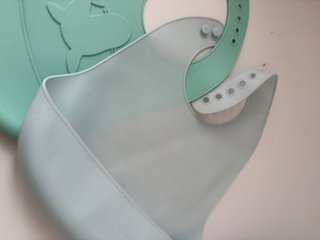 Set 2 Bavaglini Silicone Azzurro e Verde