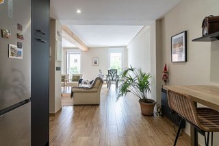 Piso en venta en Azpilagaña en Pamplona