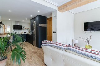 Piso en venta en Azpilagaña en Pamplona