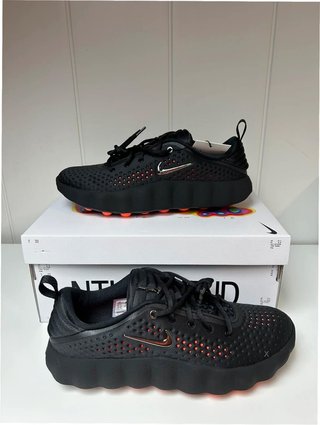 Nike Mind 002 Negro Hyper Crimson EU45