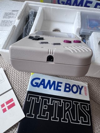 Nintendo Game Boy DMG - Caja Original