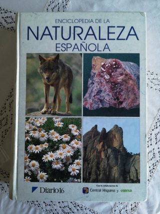 Enciclopedia de la Naturaleza española. Collage