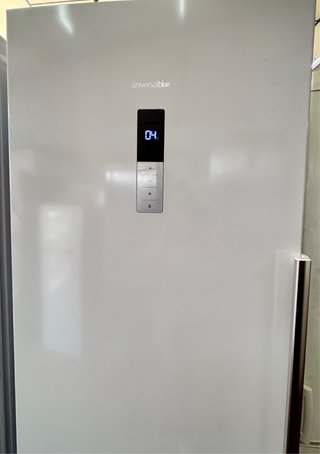 Congelatore verticale solo congelatore Universalblue bianco