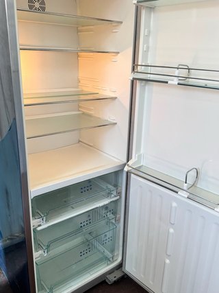 Congelatore verticale Liebherr in acciaio inossidabile