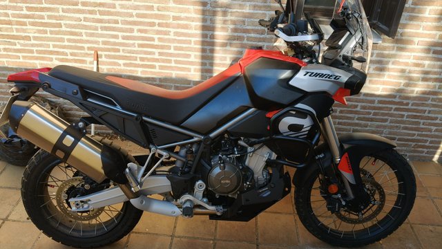 Aprilia Tuareg 660 2024