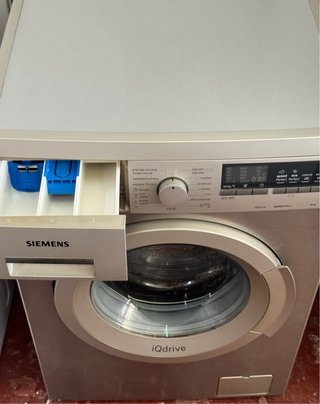 LAVADORA SIEMENS EN INOX DE 8 KILOS iQdrive