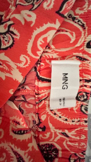 Pantalón fluido estampado coral