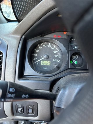 Mitsubishi Montero 2006