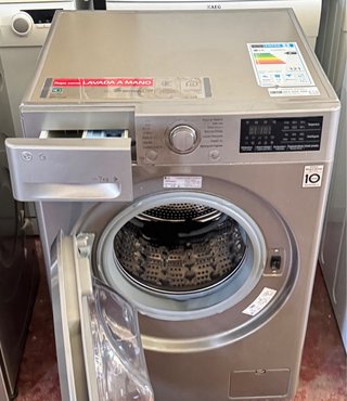 LAVADORA LG DIRECT DRIVE 7 KILOS INOX A+++