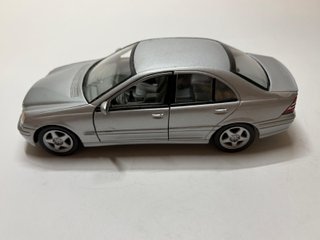 Mercedes C220 CDI Welly 1:24 Argento