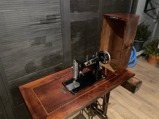 Máquina de coser antigua Corona OFERTA