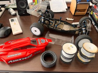 Associated RC10 diversi modelli