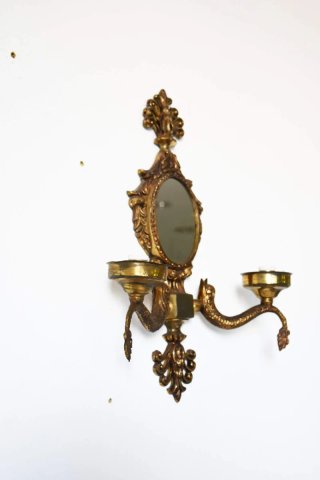 Antiguos apliques de bronce con espejos