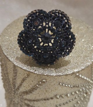 Anello