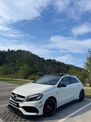 Mercedes-Benz Clase A45 AERO+BUQUETS+ESCAPE AMG