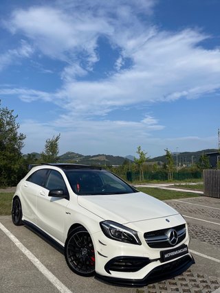 Mercedes-Benz Clase A45 AERO+BUQUETS+ESCAPE AMG